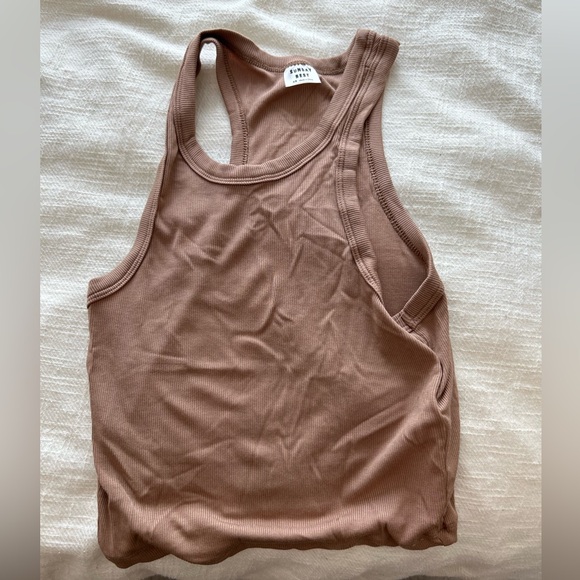 Sunday best tank - Picture 1 of 1